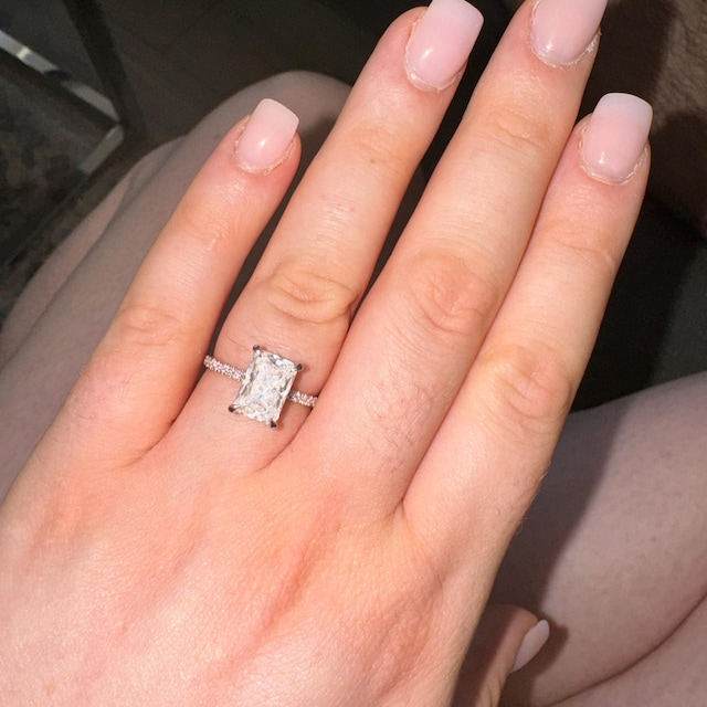 emerald diamond ring review