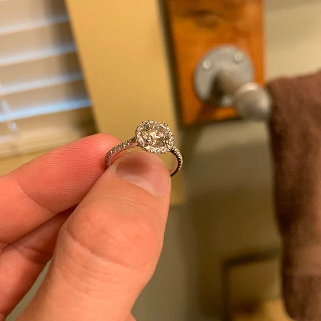 round diamond ring review