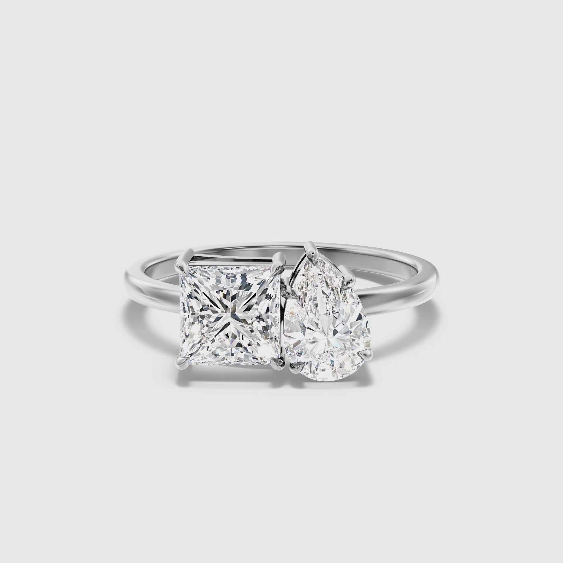 Load video: Amelia Toi Et Moi Diamond Ring With Princess And Pear Cut Diamonds