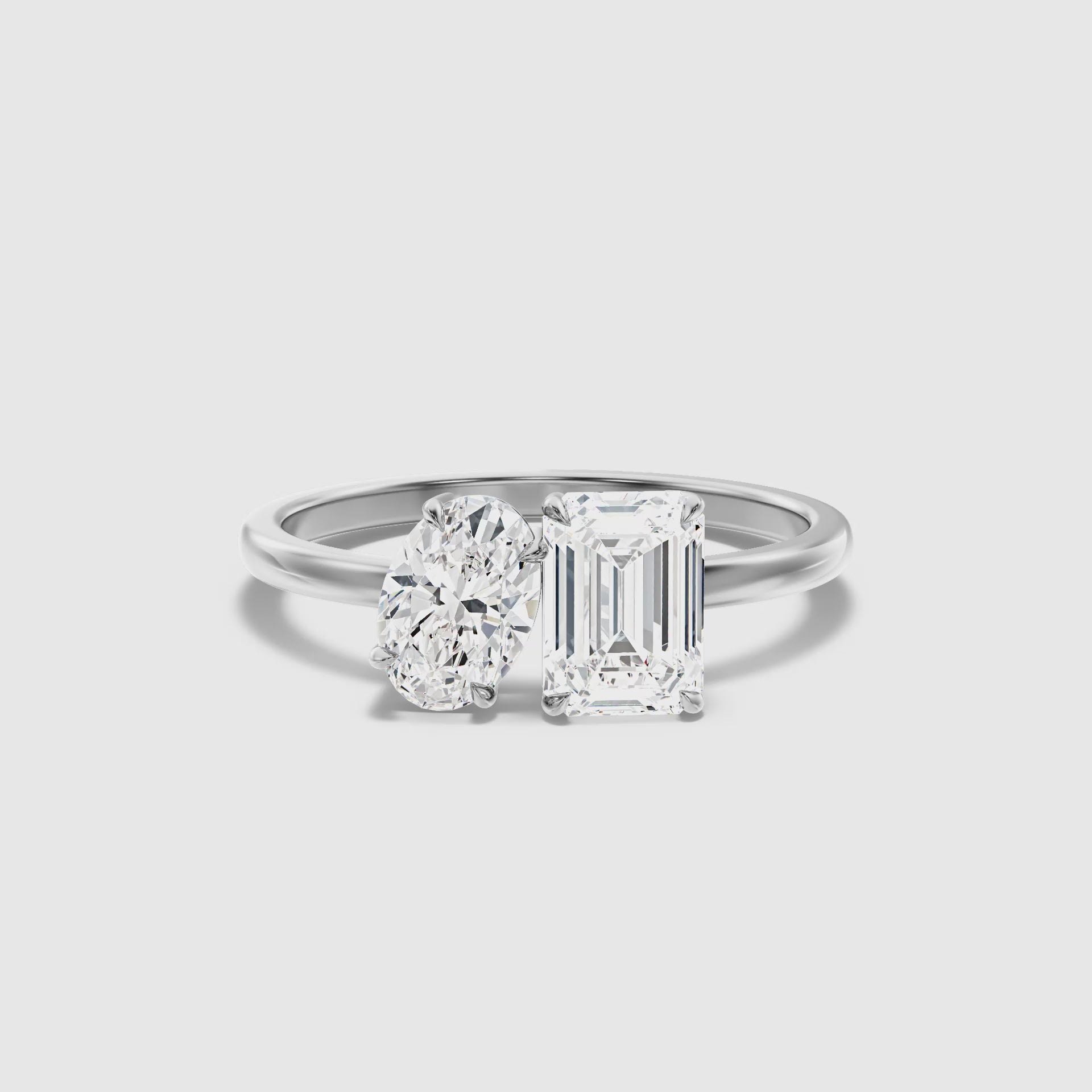 Load video: Isadora Toi Et Moi Engagement Ring With Oval And Emerald Cut Diamonds